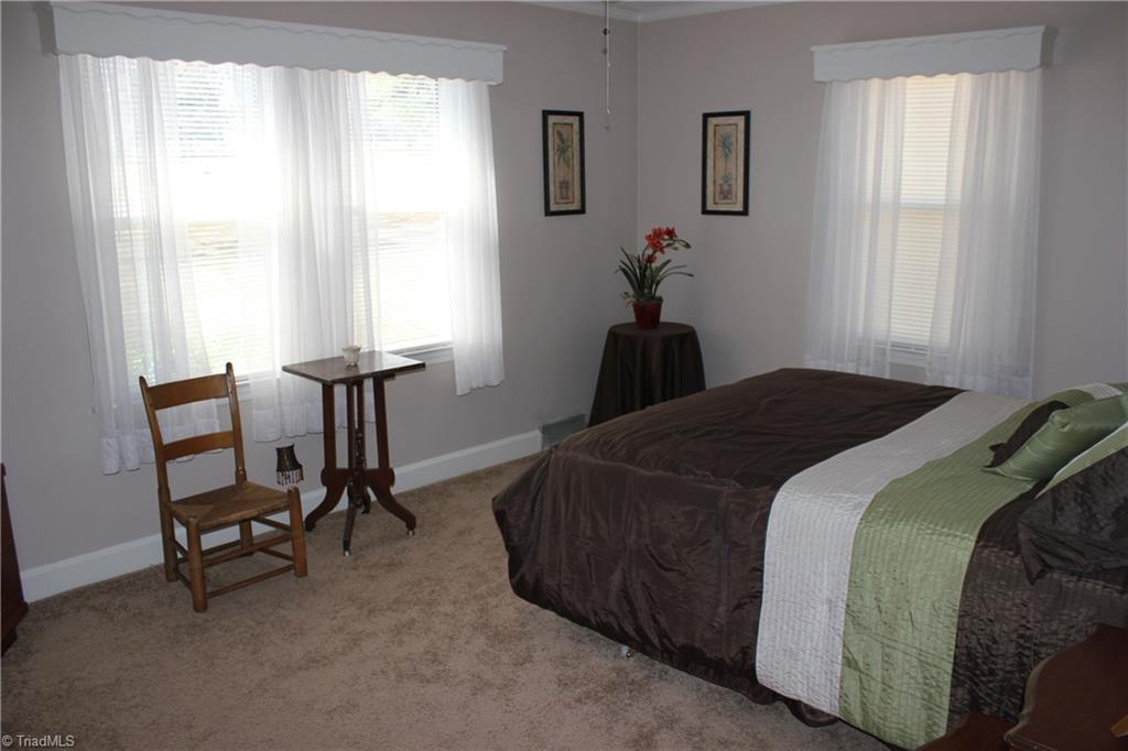 5575 Reynolda Road Winston-Salem, NC 27106 - Photo 11 of 23 Gallery Image 11