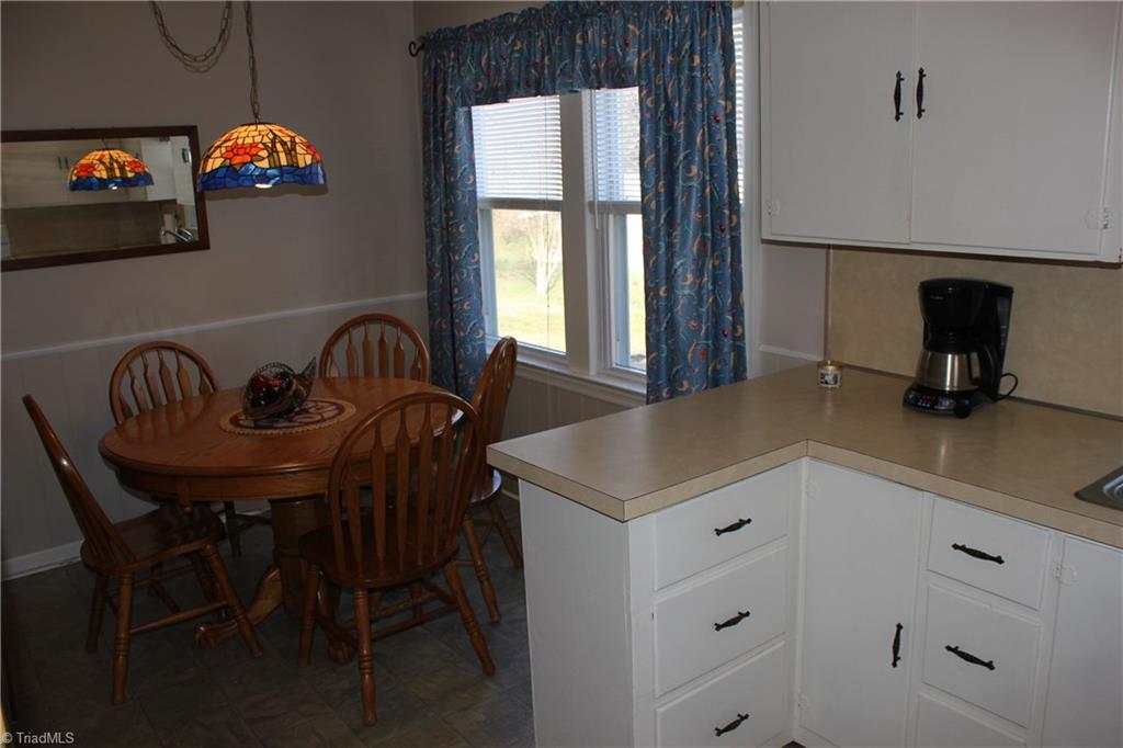 5575 Reynolda Road Winston-Salem, NC 27106 - Photo 9 of 23 Gallery Image 9