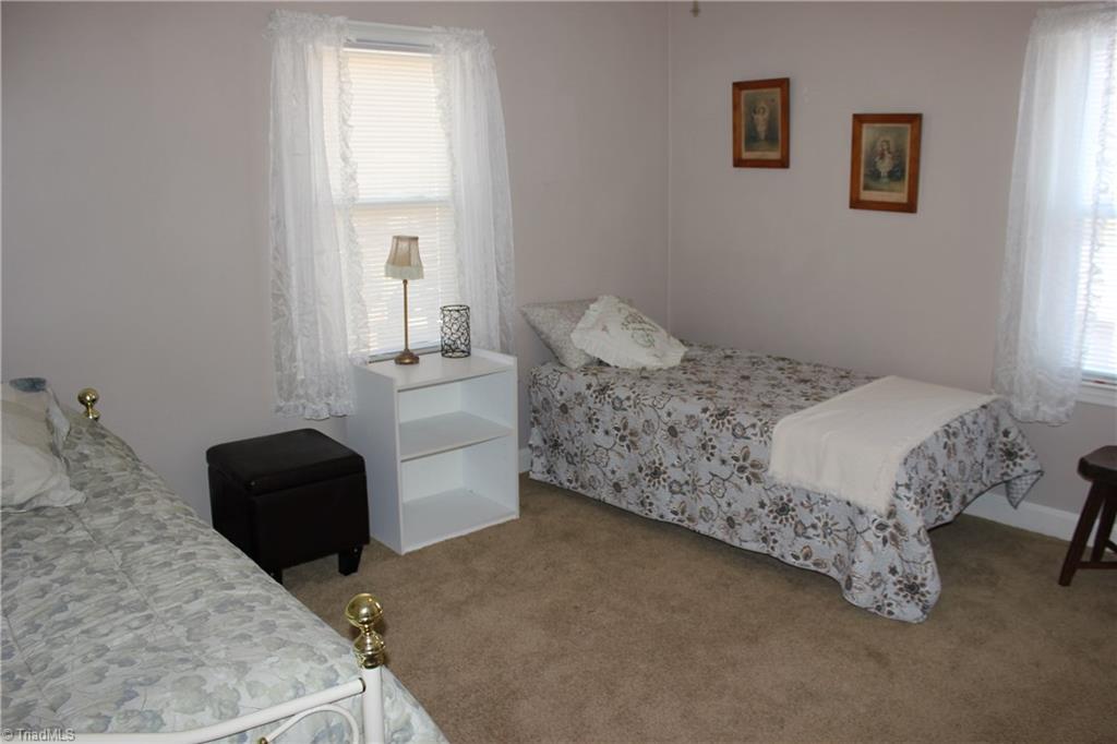 5575 Reynolda Road Winston-Salem, NC 27106 - Photo 10 of 23 Gallery Image 10