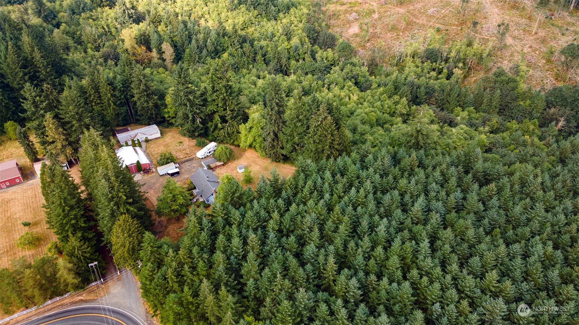 504 Brockway Road Chehalis, WA 98532 - Photo 38 of 40 a view of a yard