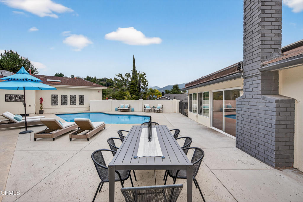 9325-9327 La Shell Drive Tujunga, CA 91042 - Photo 26 of 45 9325 La Shell Dr-26