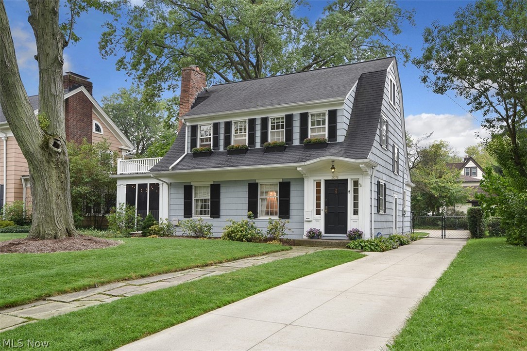 3076 Warrington Road Cleveland, OH 44120 - Photo 1 of 34 Gallery Image 1