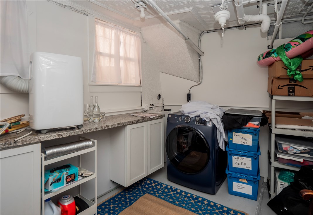 130 Spring Street Newport, RI 02840 - Photo 19 of 47