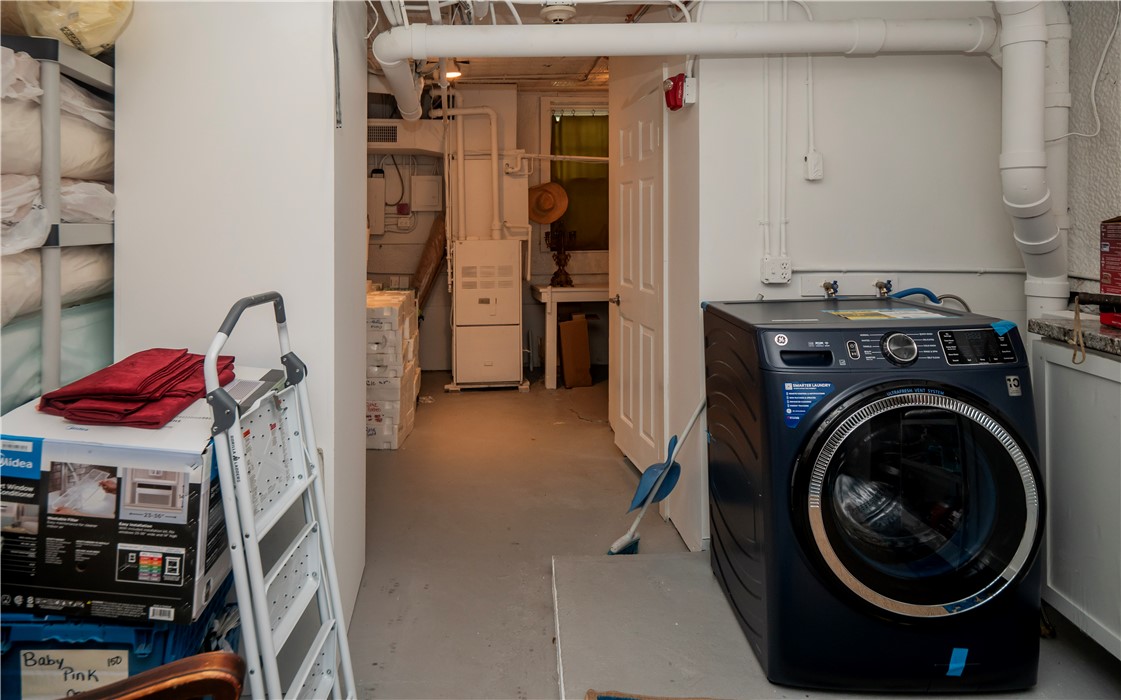 130 Spring Street Newport, RI 02840 - Photo 20 of 47