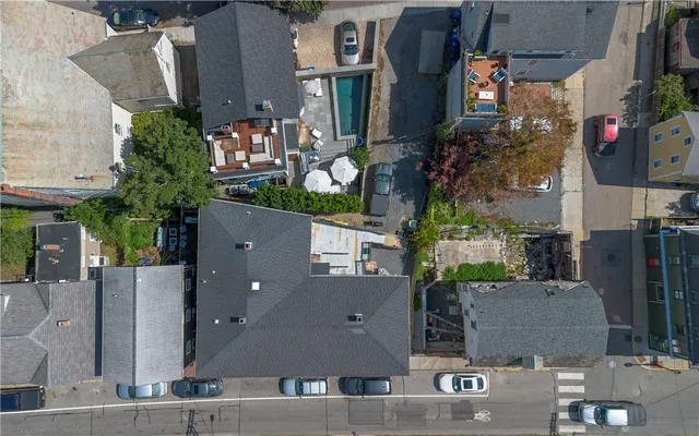 $2,200,000 | 130 Spring Street, Newport, RI 02840