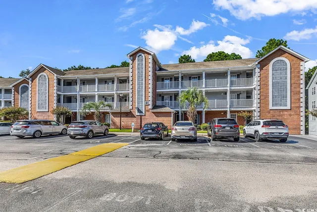 $199,000 | 4846 Meadowsweet Drive, Unit 11, Myrtle Beach, SC 29579