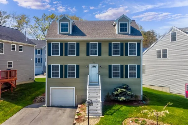 $749,900 | 80 Pinehurst Avenue, Unit 19, Billerica, MA 01821