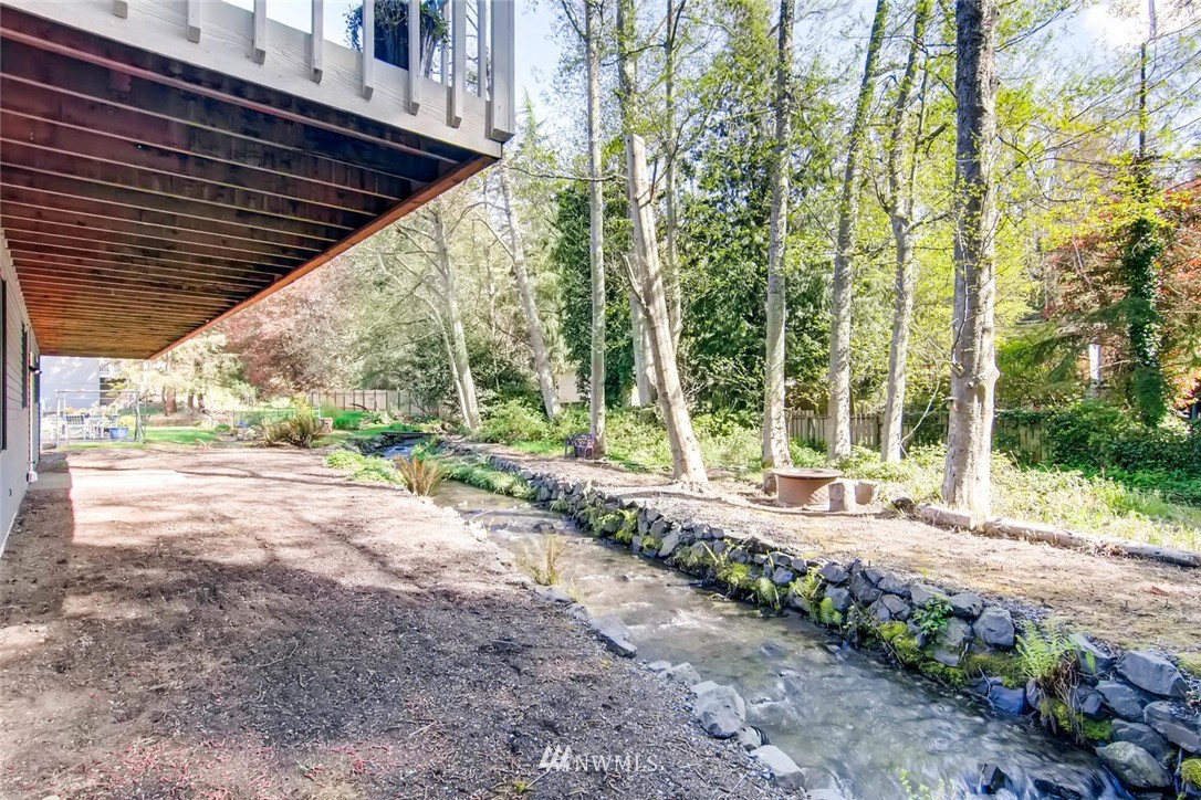 750 Daley Street Edmonds, WA 98020 - Photo 22 of 25 Gallery Image 22