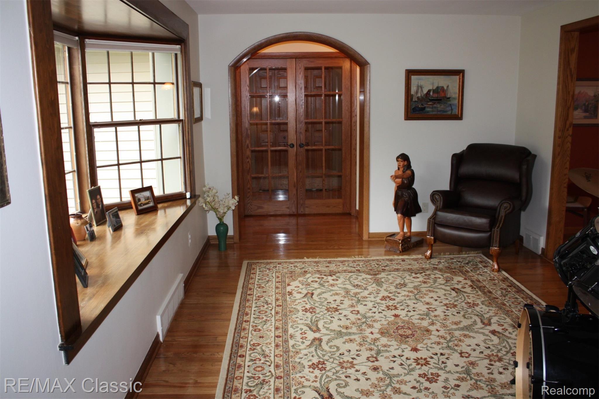 3383 Elder Road West Bloomfield, MI 48324 - Photo 11 of 24 Living Room 2.JPG