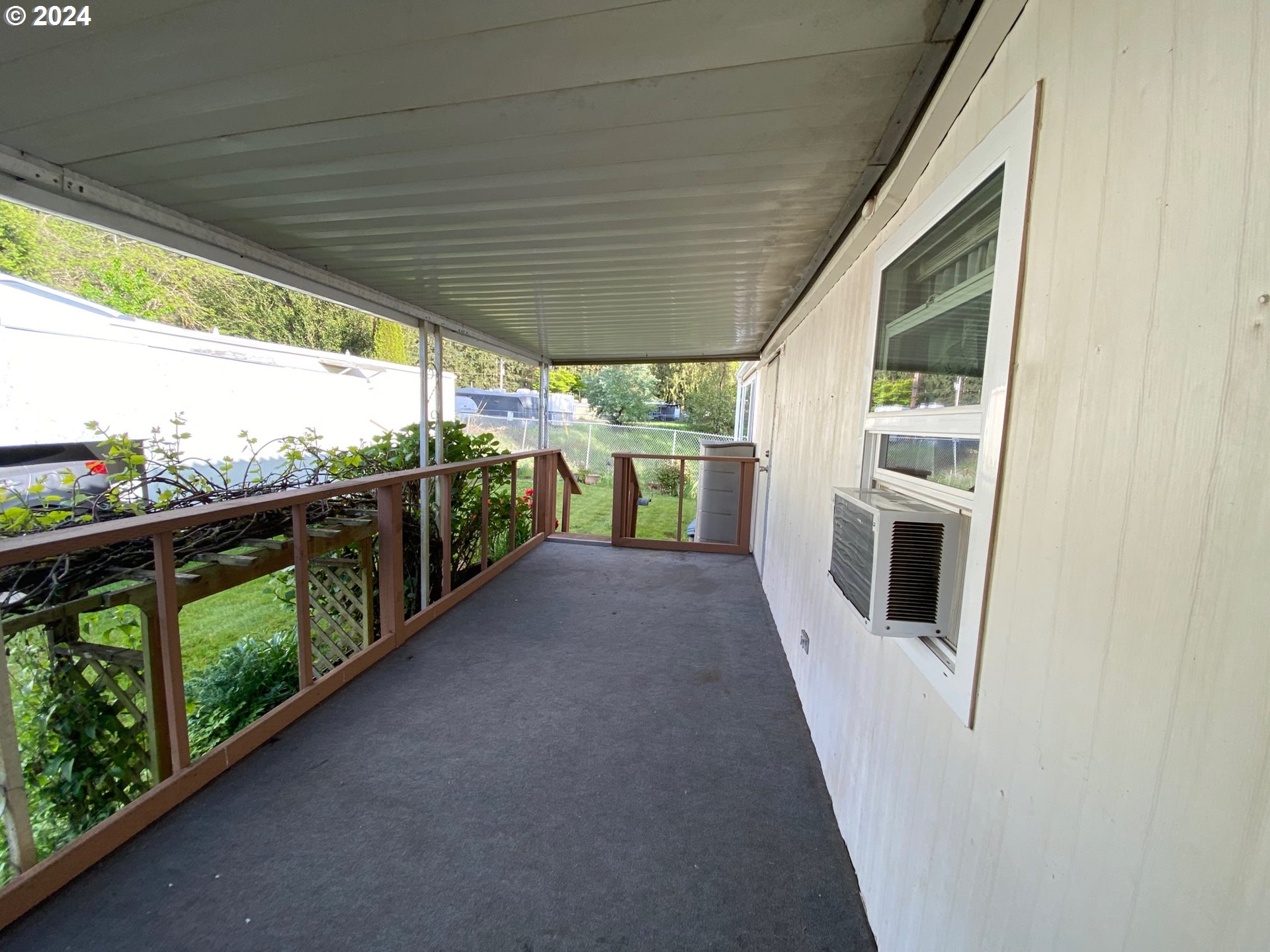 3950 Coburg Road, Unit 82 Eugene, OR 97408 - Photo 4 of 22 a view of a porch