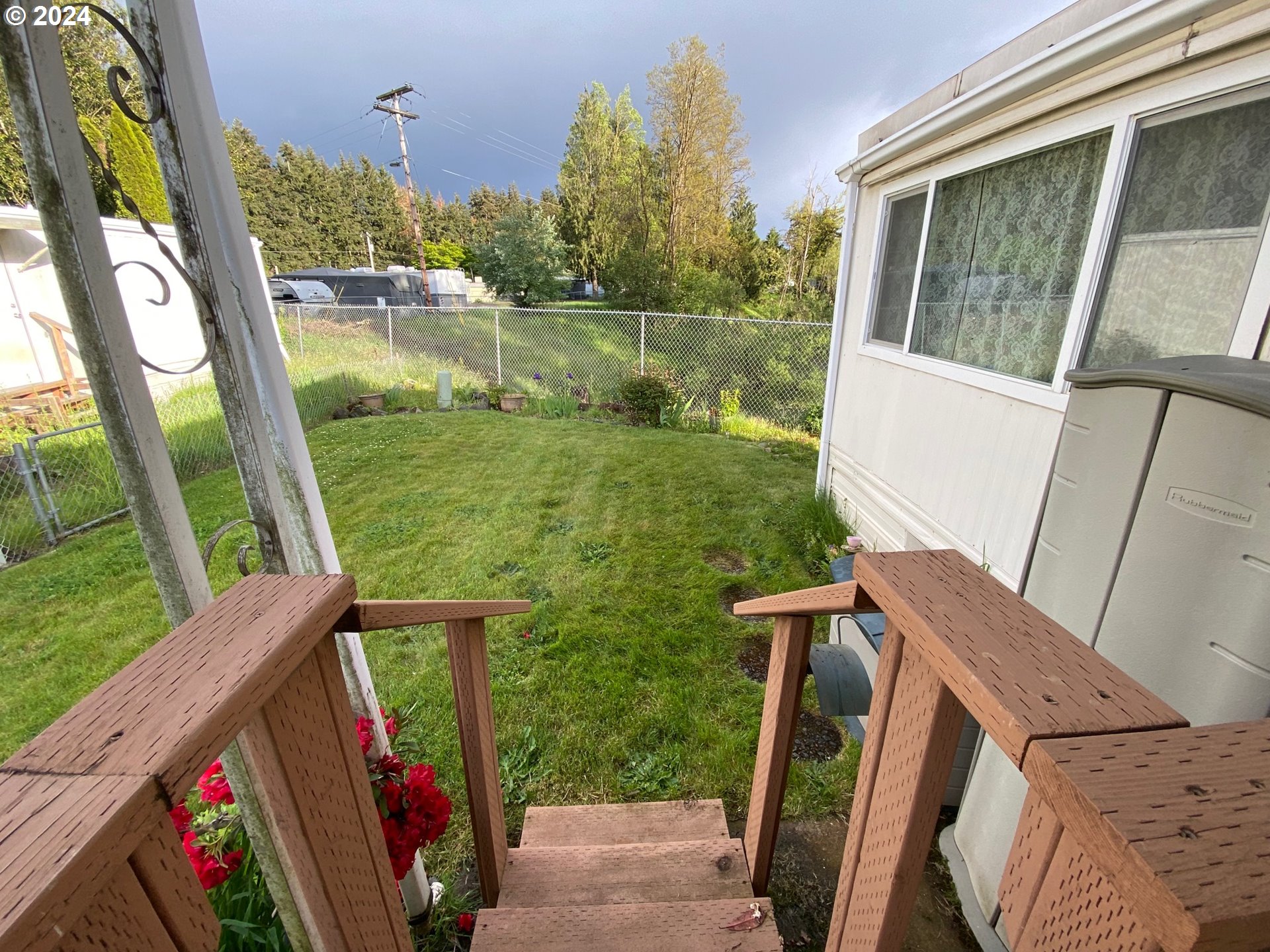 3950 Coburg Road, Unit 82 Eugene, OR 97408 - Photo 5 of 22 a view of yard from balcony