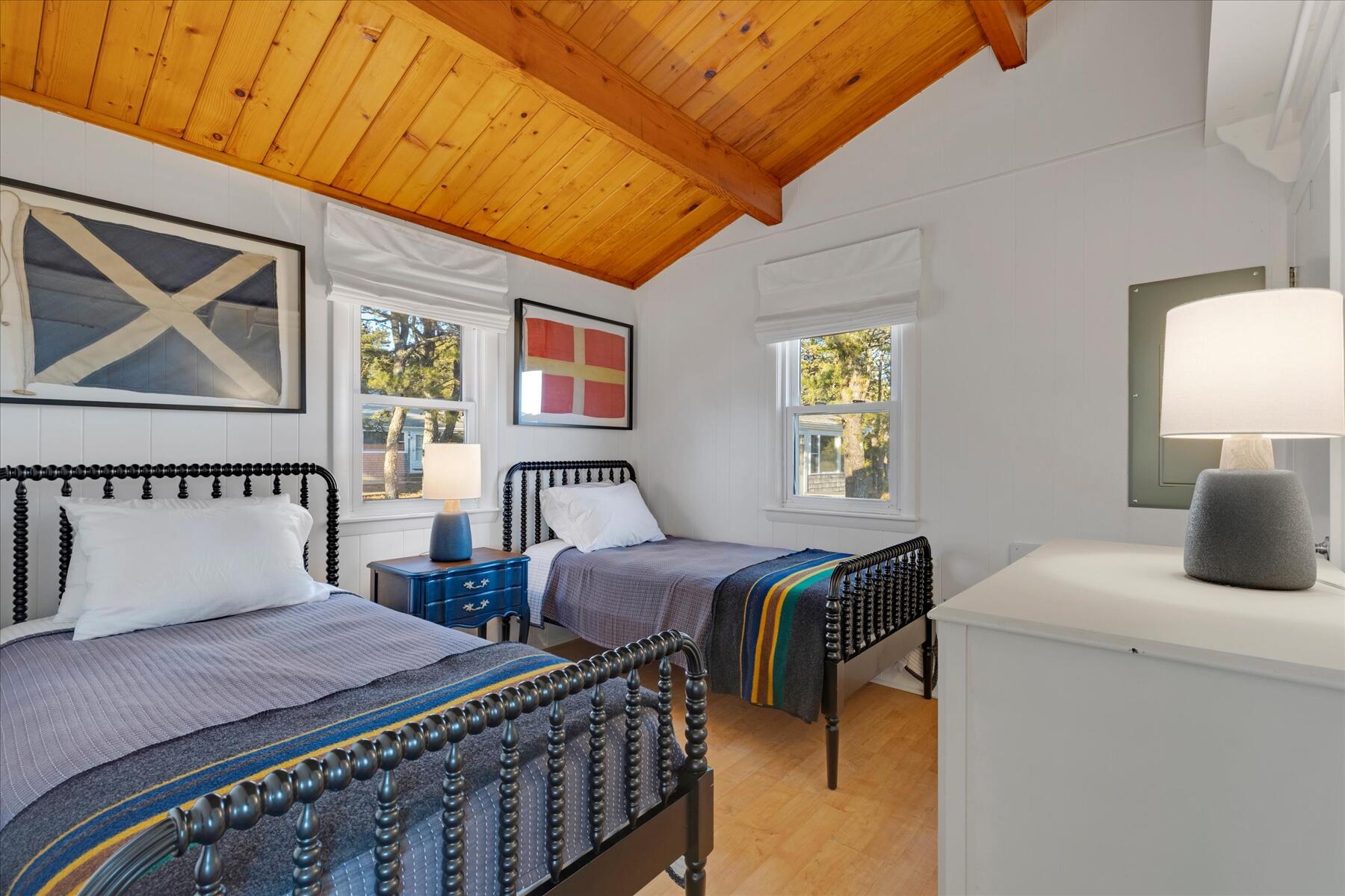 100 Hiawatha Road, Unit 1 Wellfleet, MA 02667 - Photo 15 of 38 18-MG_6363-r(1)