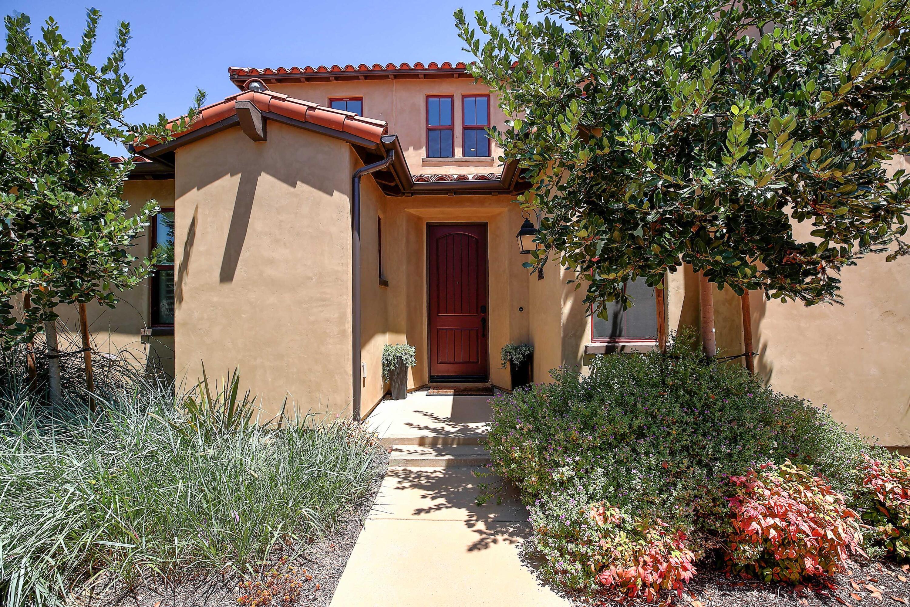 5445 Tree Farm Lane Santa Barbara, CA 93111 - Photo 2 of 49 Entry