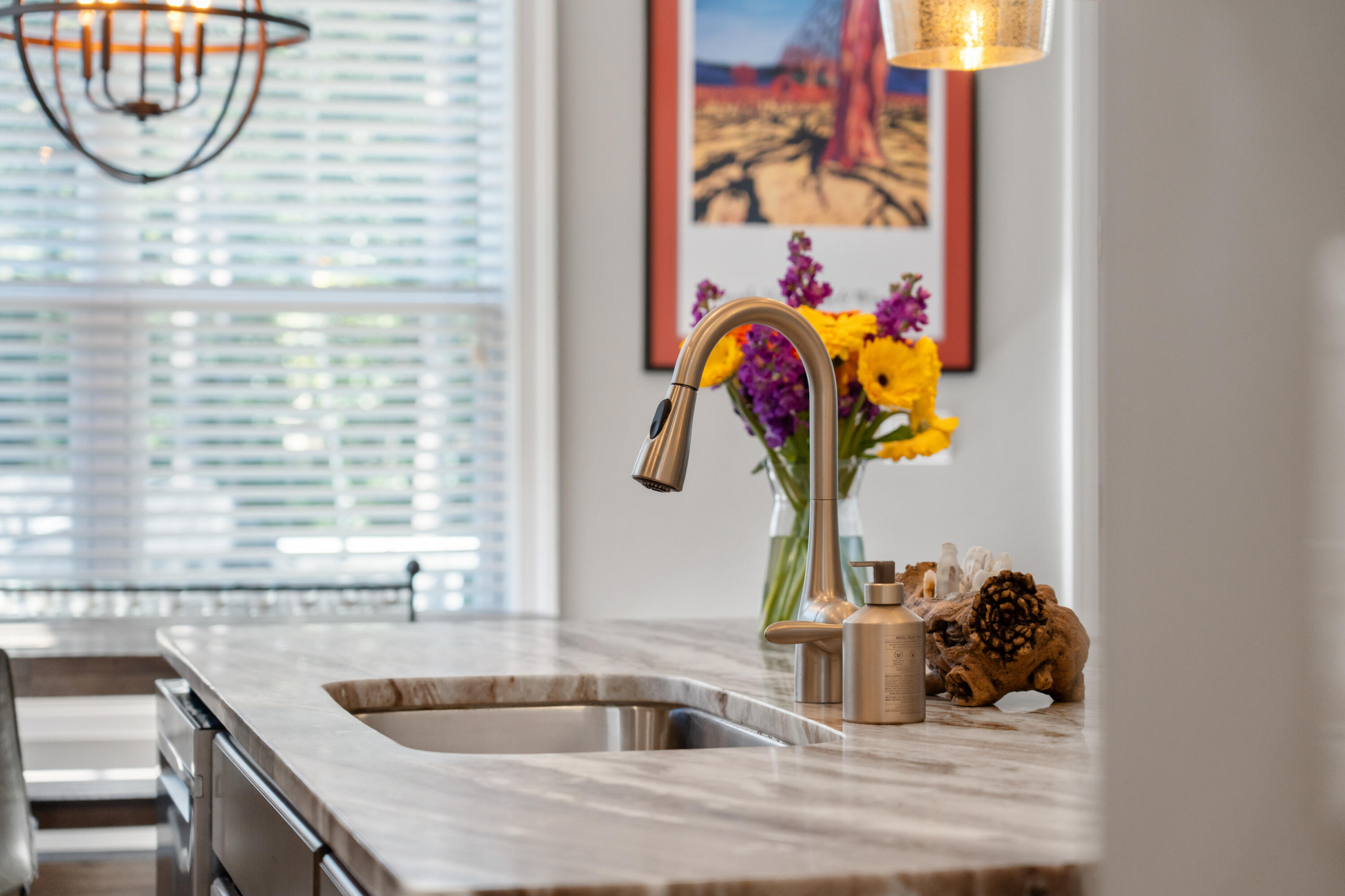 1573 Red Tide Road Mount Pleasant, SC 29466 - Photo 11 of 85 1573RedTideRd-KeenEyeMarketing-023