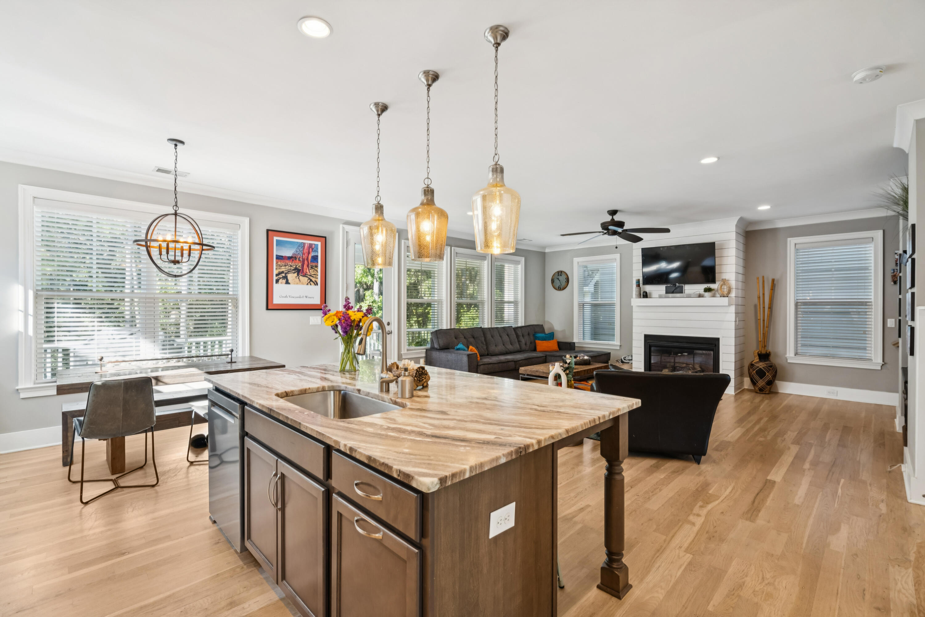 1573 Red Tide Road Mount Pleasant, SC 29466 - Photo 12 of 85 1573RedTideRd-KeenEyeMarketing-024