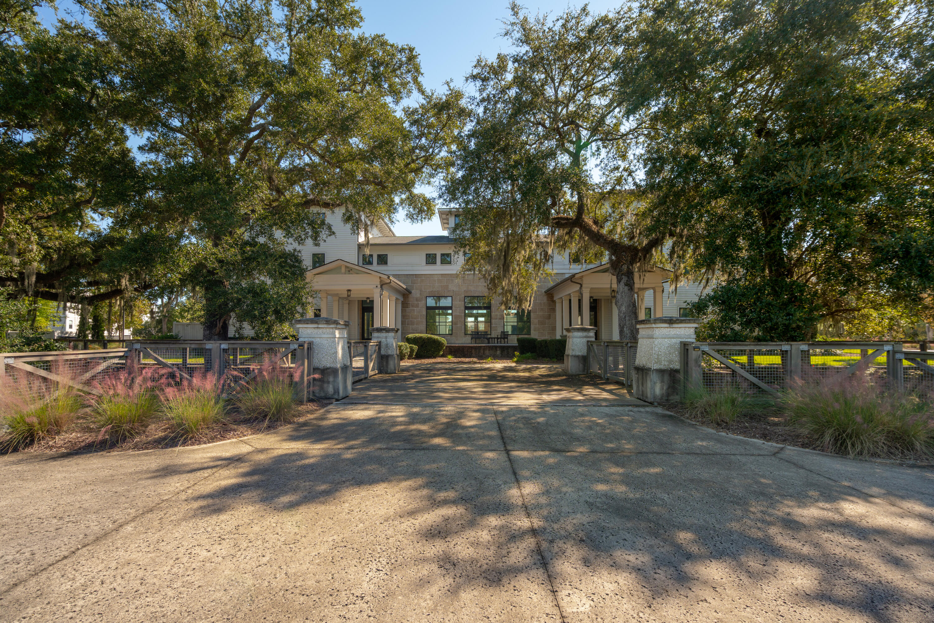 1573 Red Tide Road Mount Pleasant, SC 29466 - Photo 63 of 85 1573RedTideRd-KeenEyeMarketing-100