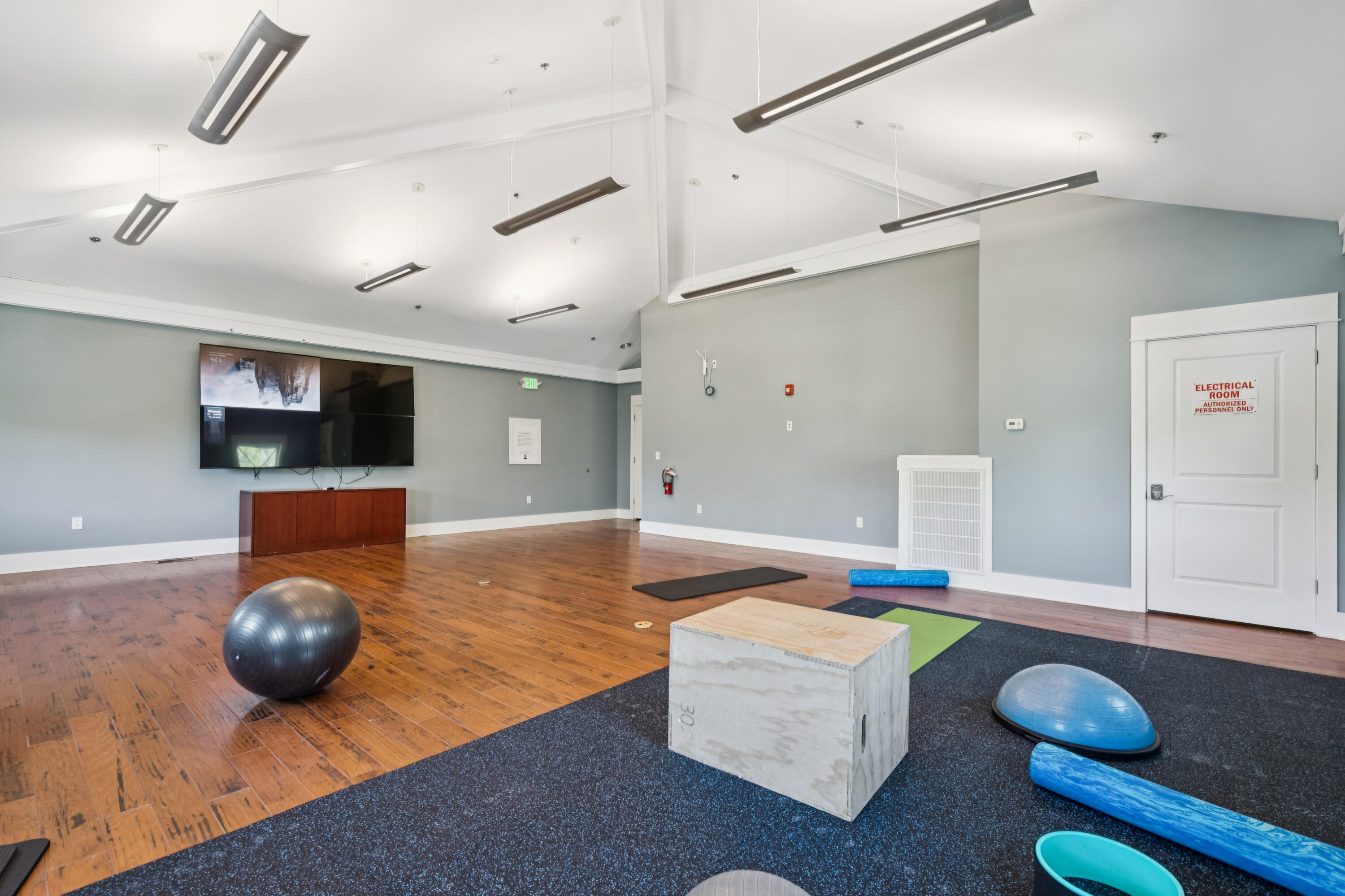 1573 Red Tide Road Mount Pleasant, SC 29466 - Photo 69 of 85 1573RedTideRd-KeenEyeMarketing-111