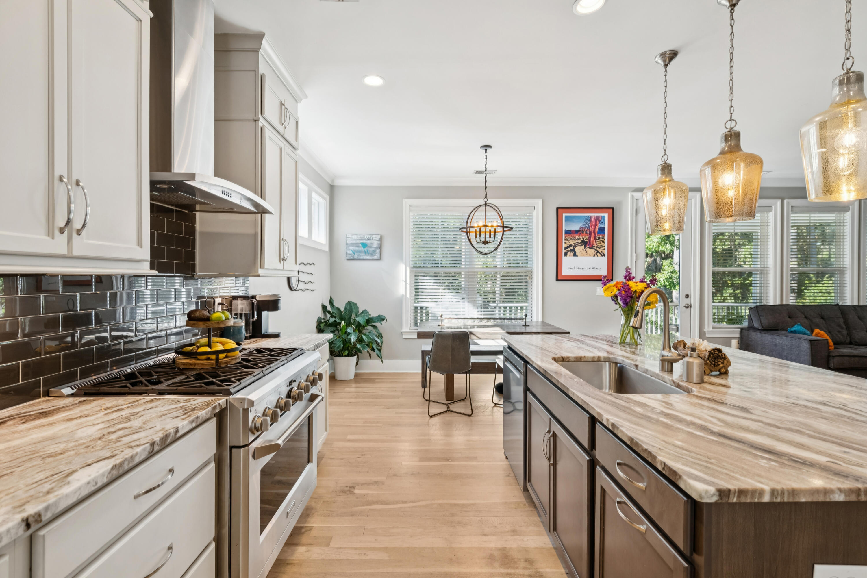 1573 Red Tide Road Mount Pleasant, SC 29466 - Photo 9 of 85 1573RedTideRd-KeenEyeMarketing-021