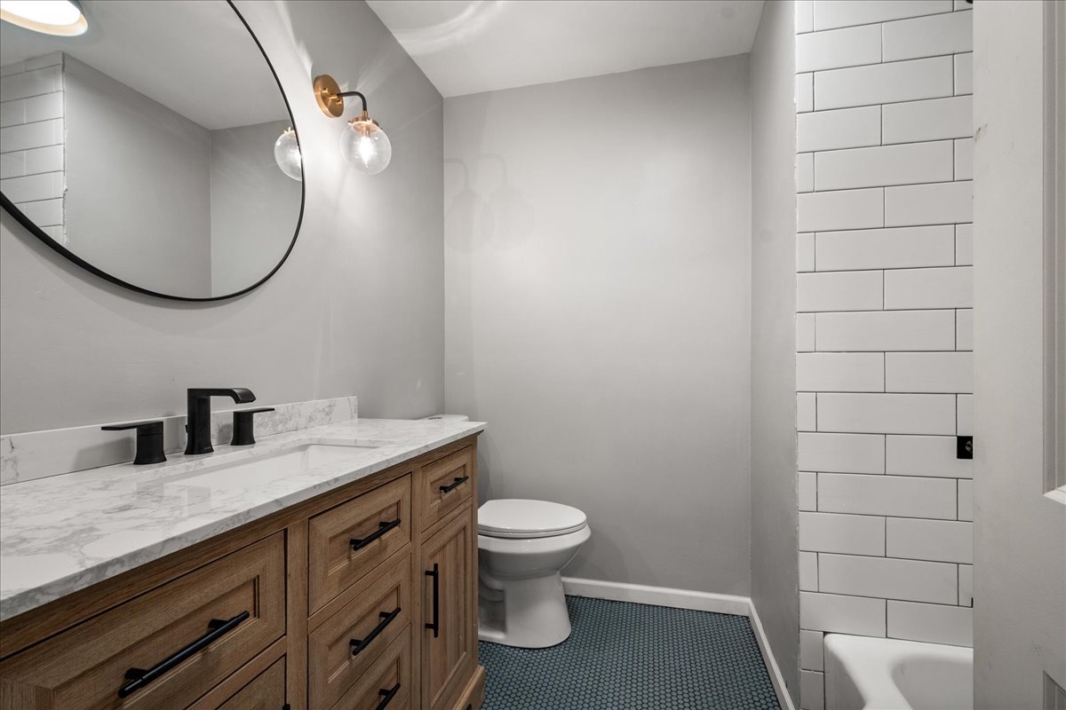 5701 North Sheridan Road, Unit 3B Chicago, IL 60660 - Photo 15 of 20