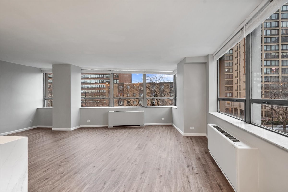 5701 North Sheridan Road, Unit 3B Chicago, IL 60660 - Photo 4 of 20