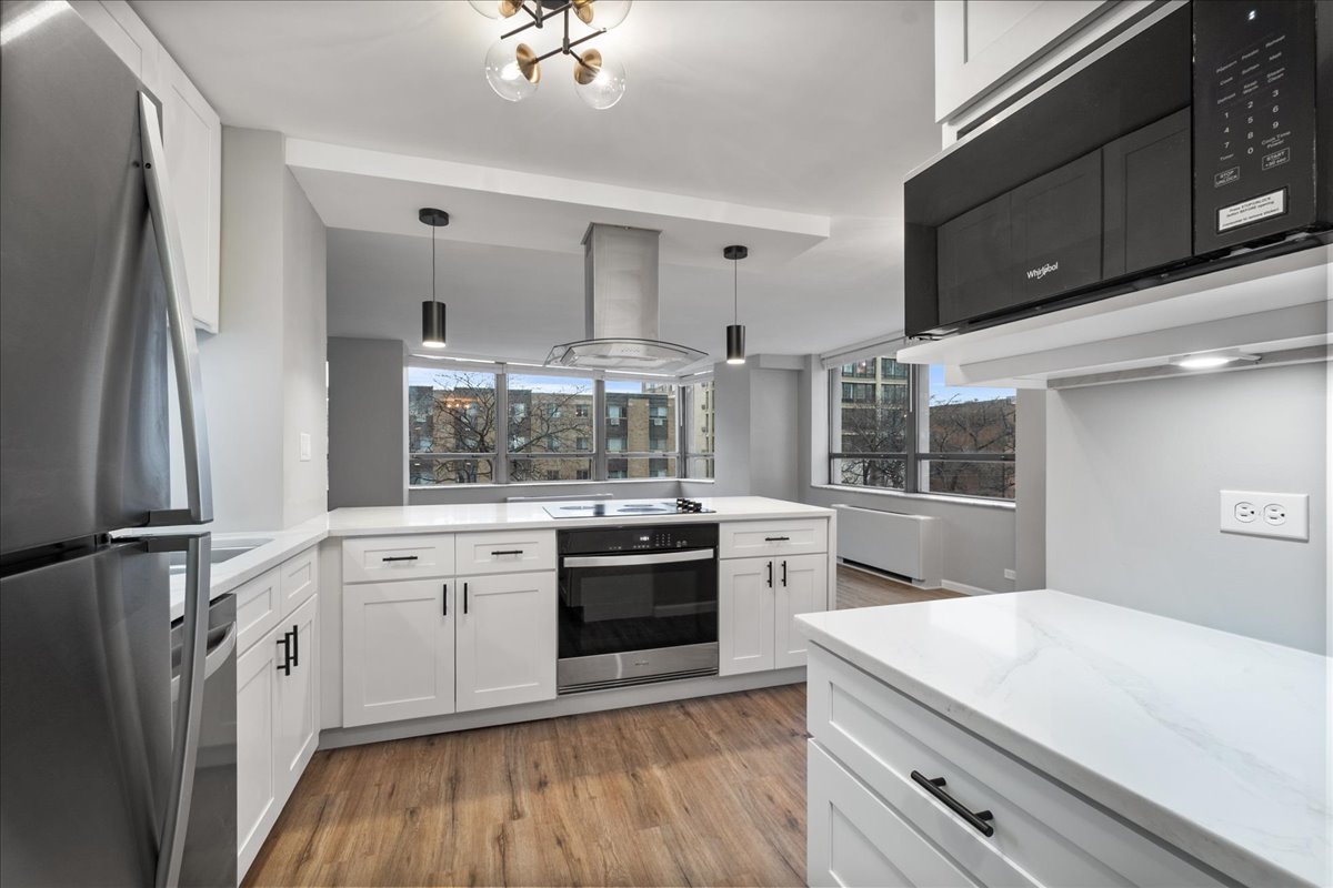 5701 North Sheridan Road, Unit 3B Chicago, IL 60660 - Photo 8 of 20