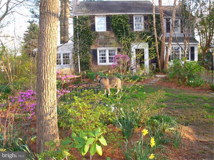 312 Burton Road Oreland, PA 19075 - Photo 6 of 18 Exterior