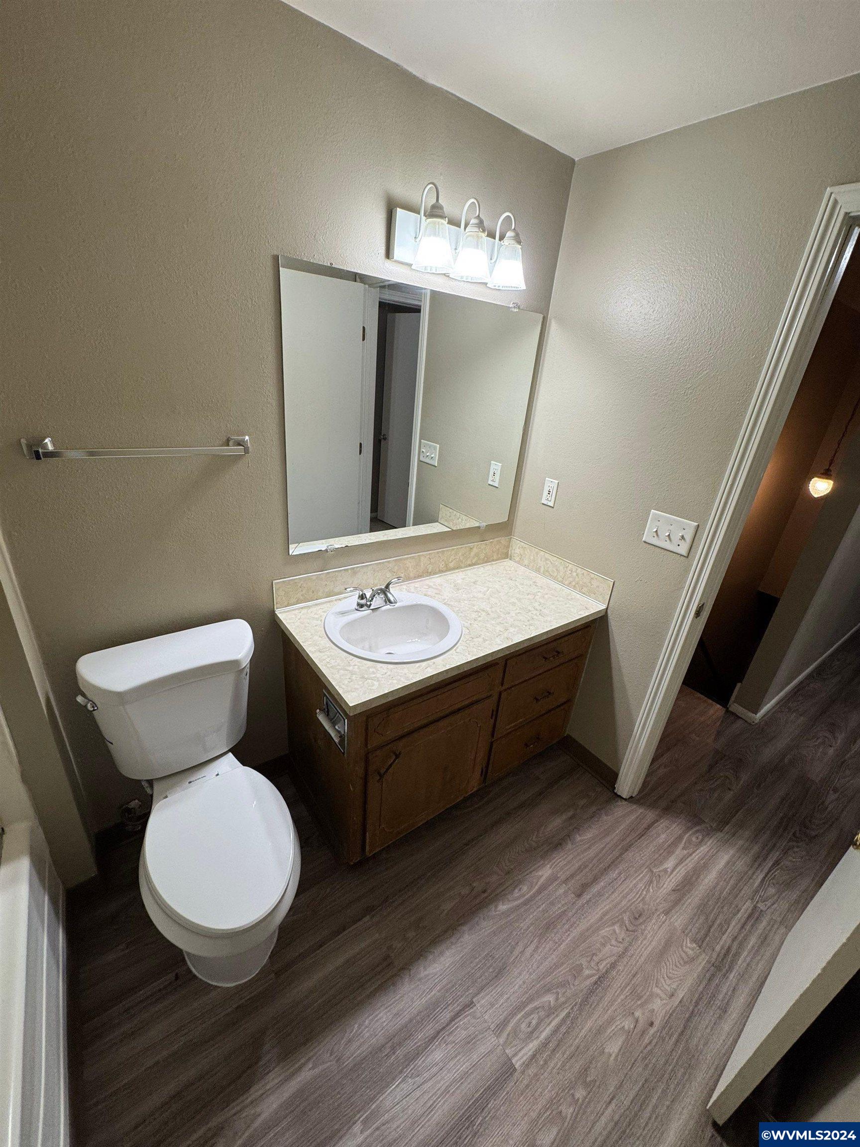 6090 Fircrest Street Southeast Salem, OR 97306 - Photo 27 of 45