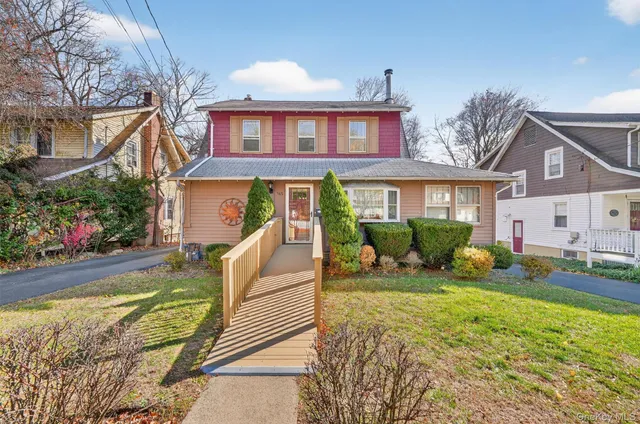 $575,000 | 165 Wayne Avenue, Suffern, NY 10901