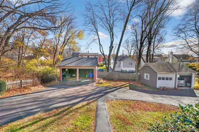 a front view of house with yard