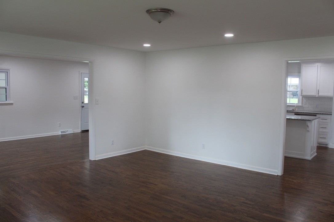 1504 Ann Road Lawrenceburg, TN 38464 - Photo 5 of 37