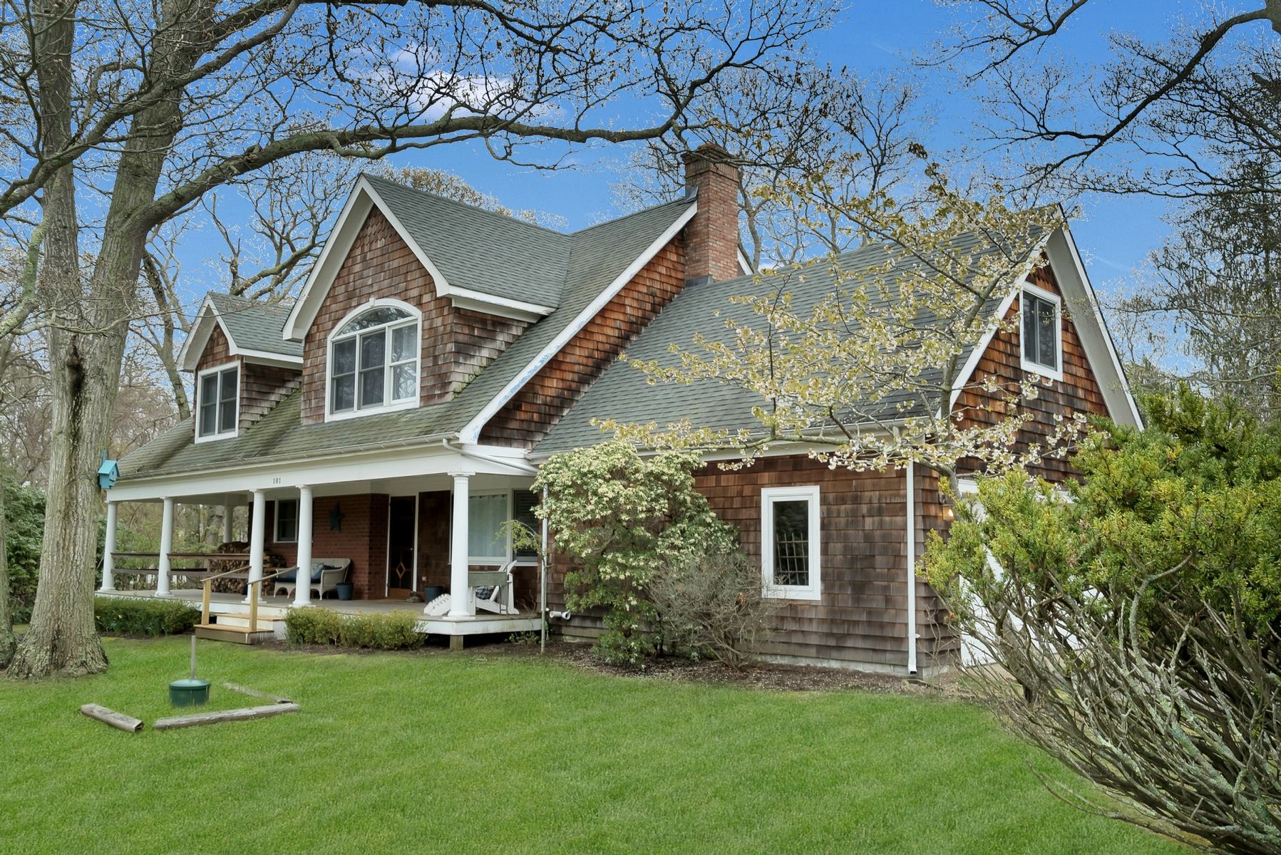 101 Kings Point Road East Hampton, NY 11937 - Photo 1 of 21