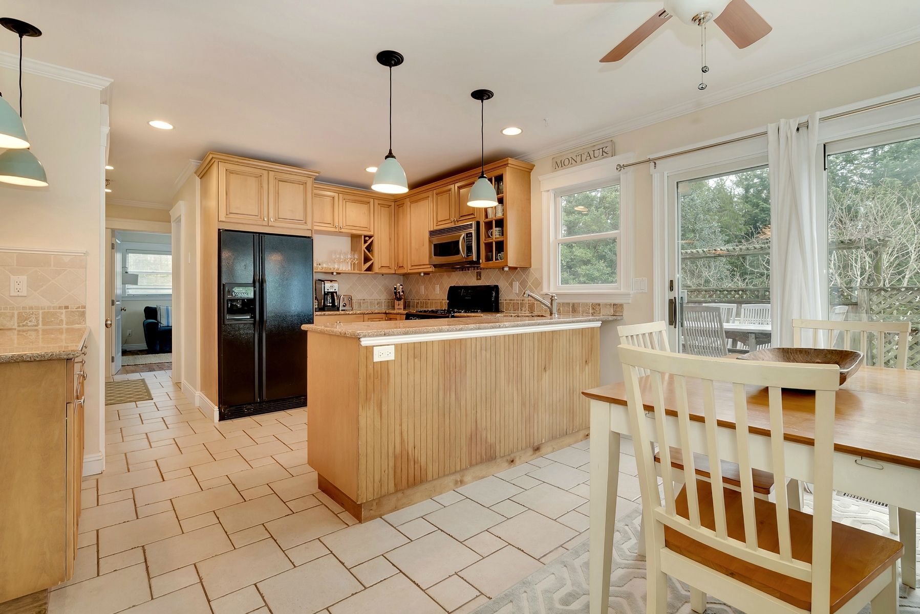101 Kings Point Road East Hampton, NY 11937 - Photo 4 of 21
