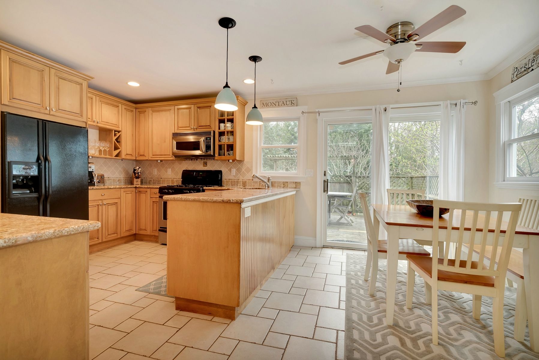 101 Kings Point Road East Hampton, NY 11937 - Photo 5 of 21