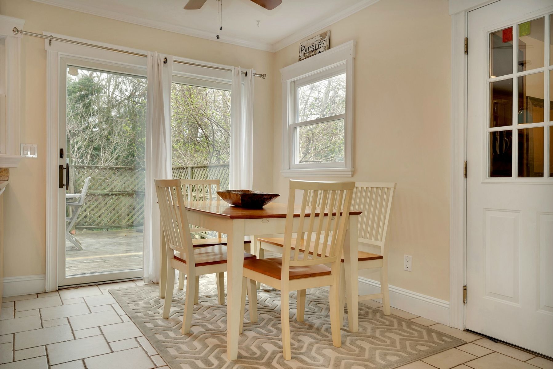 101 Kings Point Road East Hampton, NY 11937 - Photo 6 of 21