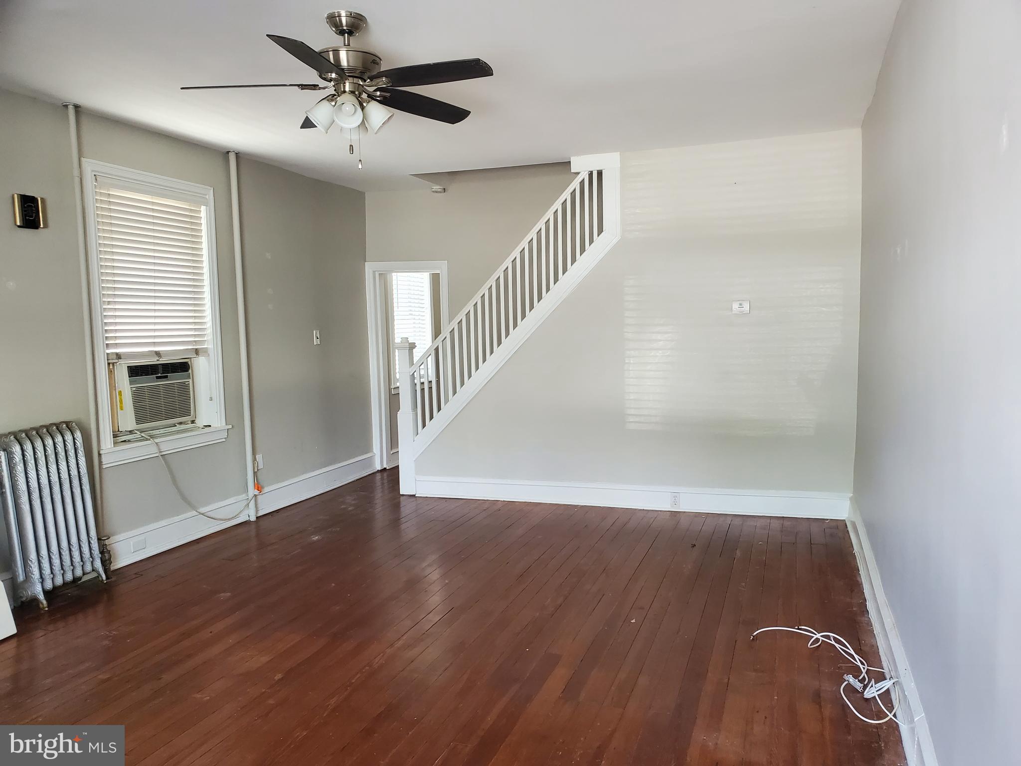 343 Spring Mill Avenue Conshohocken, PA 19428 - Photo 22 of 23 Living room with lots of natural light