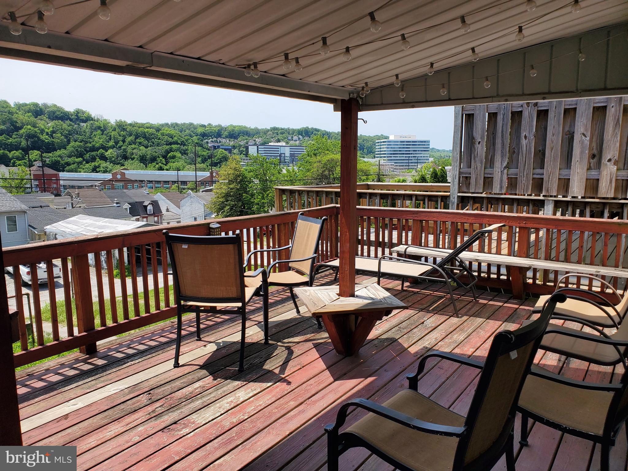 343 Spring Mill Avenue Conshohocken, PA 19428 - Photo 6 of 23 Your Private deck