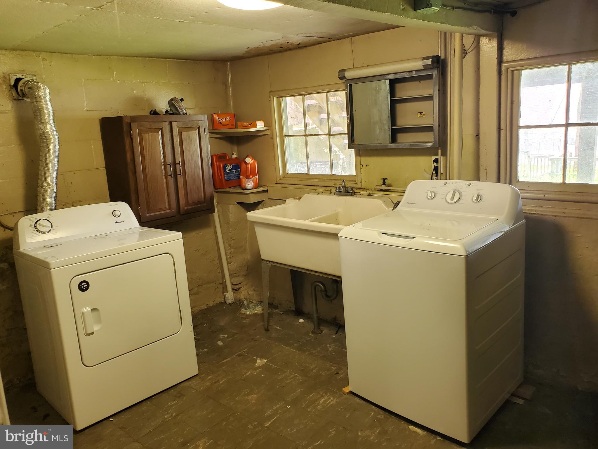 343 Spring Mill Avenue Conshohocken, PA 19428 - Photo 9 of 23 Laundry in basement