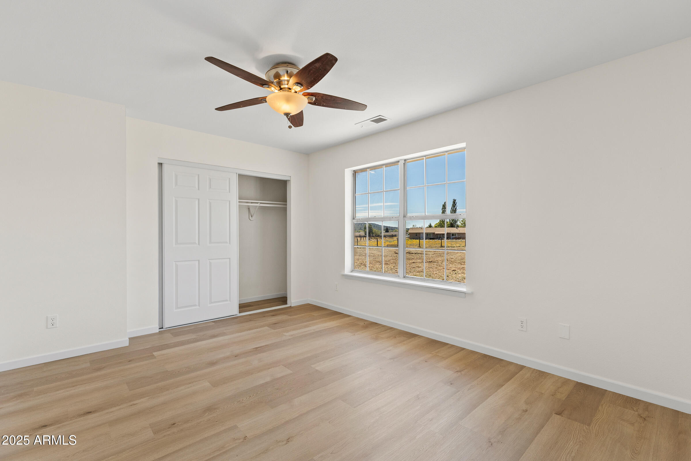 6040 East Robles Road Flagstaff, AZ 86004 - Photo 20 of 38 6040 E Robles-022