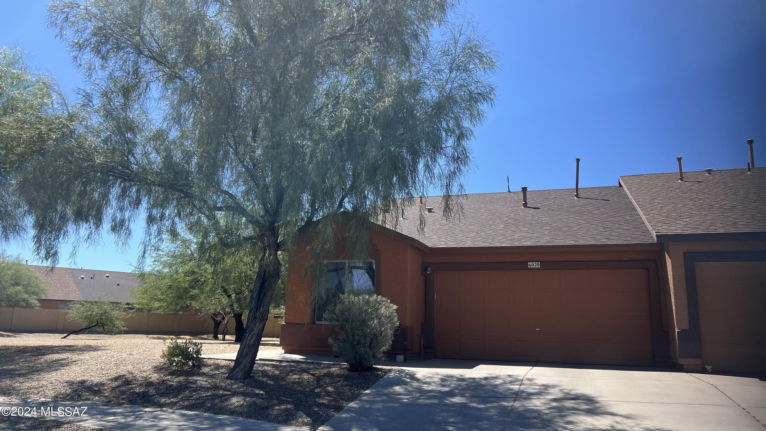6020 South Avenida Ribero Tucson, AZ 85706 - Photo 1 of 41