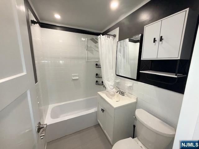 458 River Road Nutley, NJ 07110 - Photo 9 of 13 a bathroom with a bathtub shower sink and toilet