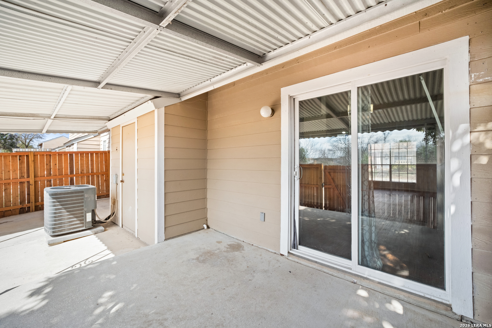 9140 Timber Path, Unit 4002 San Antonio, TX 78250 - Photo 16 of 19