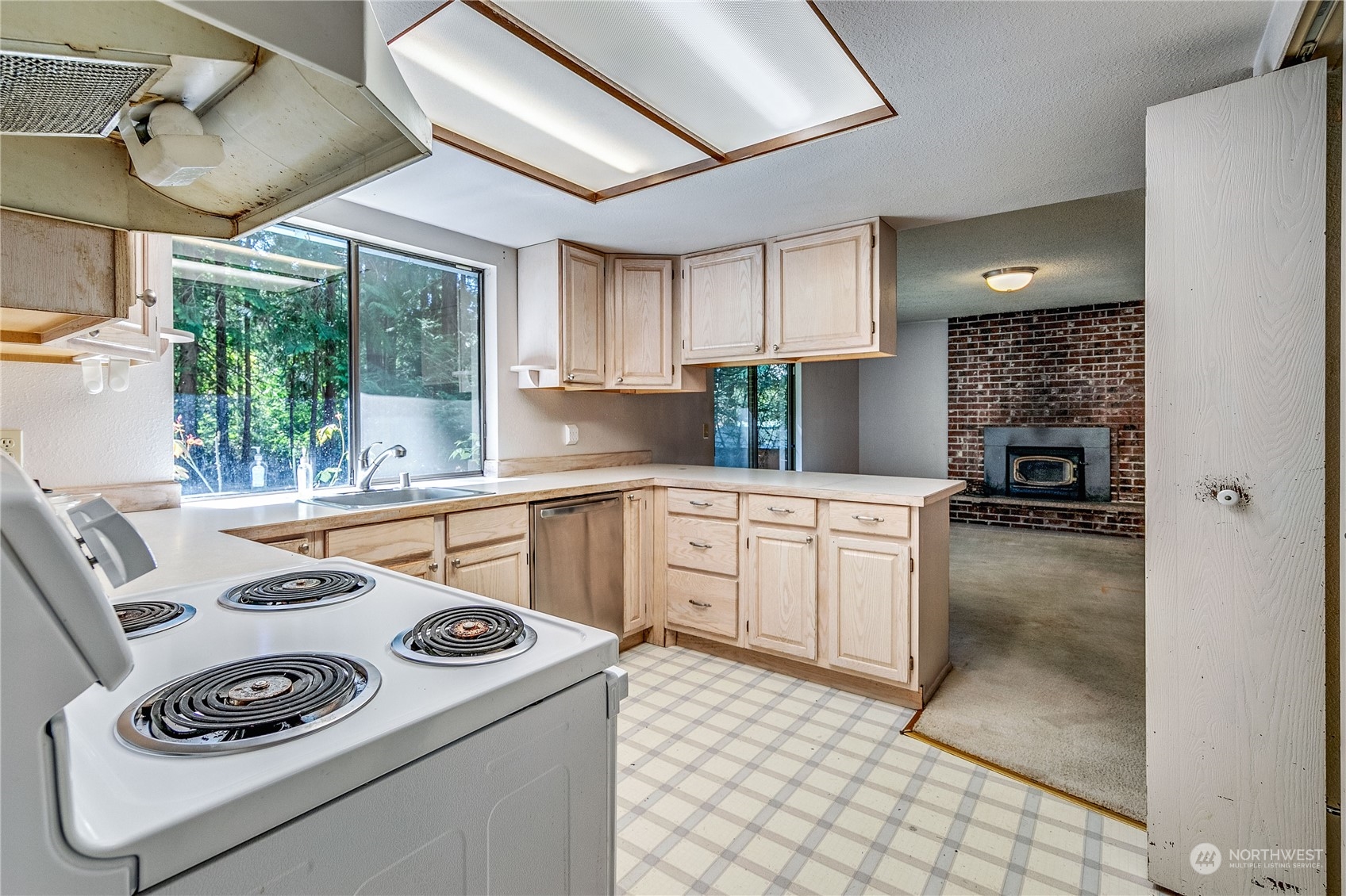 13640 Rocky Ridge Road Northwest Silverdale, WA 98383 - Photo 11 of 24 Gallery Image 11