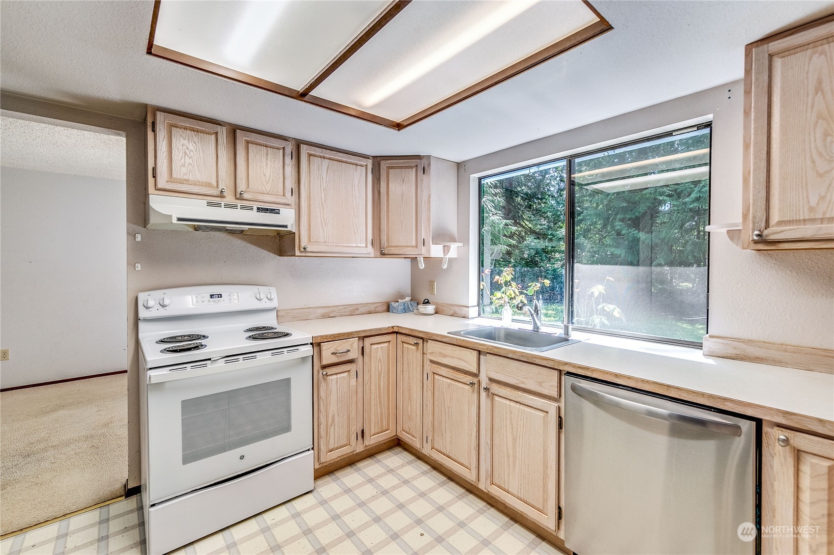 13640 Rocky Ridge Road Northwest Silverdale, WA 98383 - Photo 10 of 24 Gallery Image 10