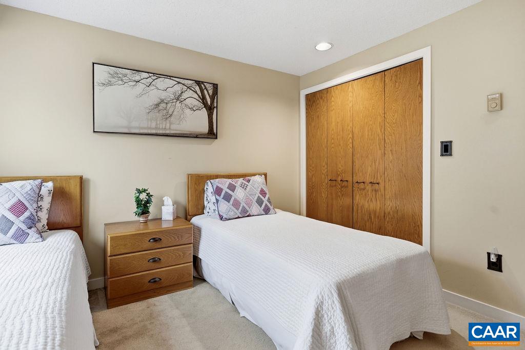 2127 Fairway Woods Roseland, VA 22967 - Photo 15 of 29