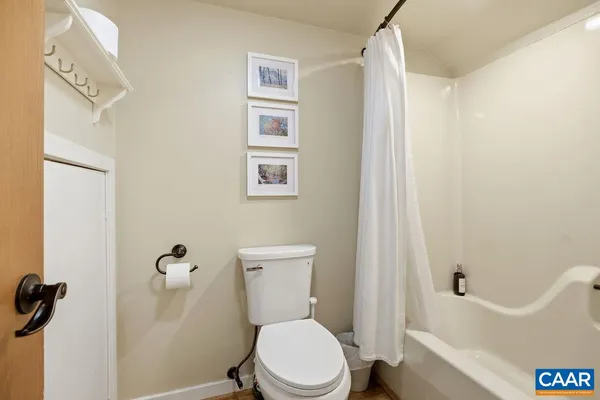 $291,500 | 2127 Fairway Woods, Roseland, VA 22967