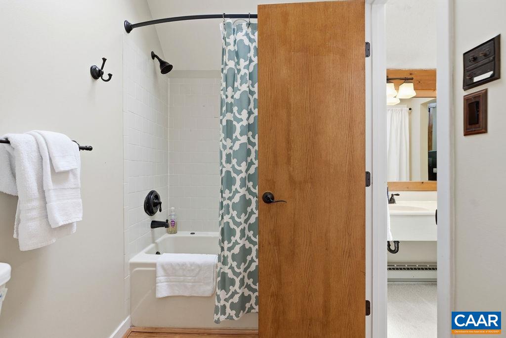 2127 Fairway Woods Roseland, VA 22967 - Photo 28 of 29