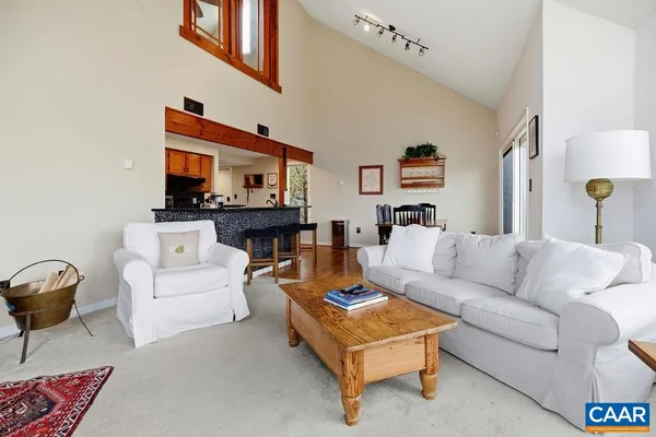 $291,500 | 2127 Fairway Woods, Roseland, VA 22967