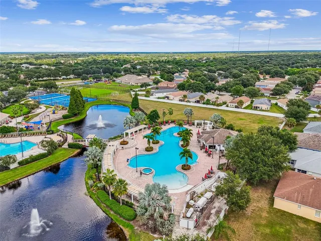 $370,000 | 11013 Laurel Brook Court, Riverview, FL 33569