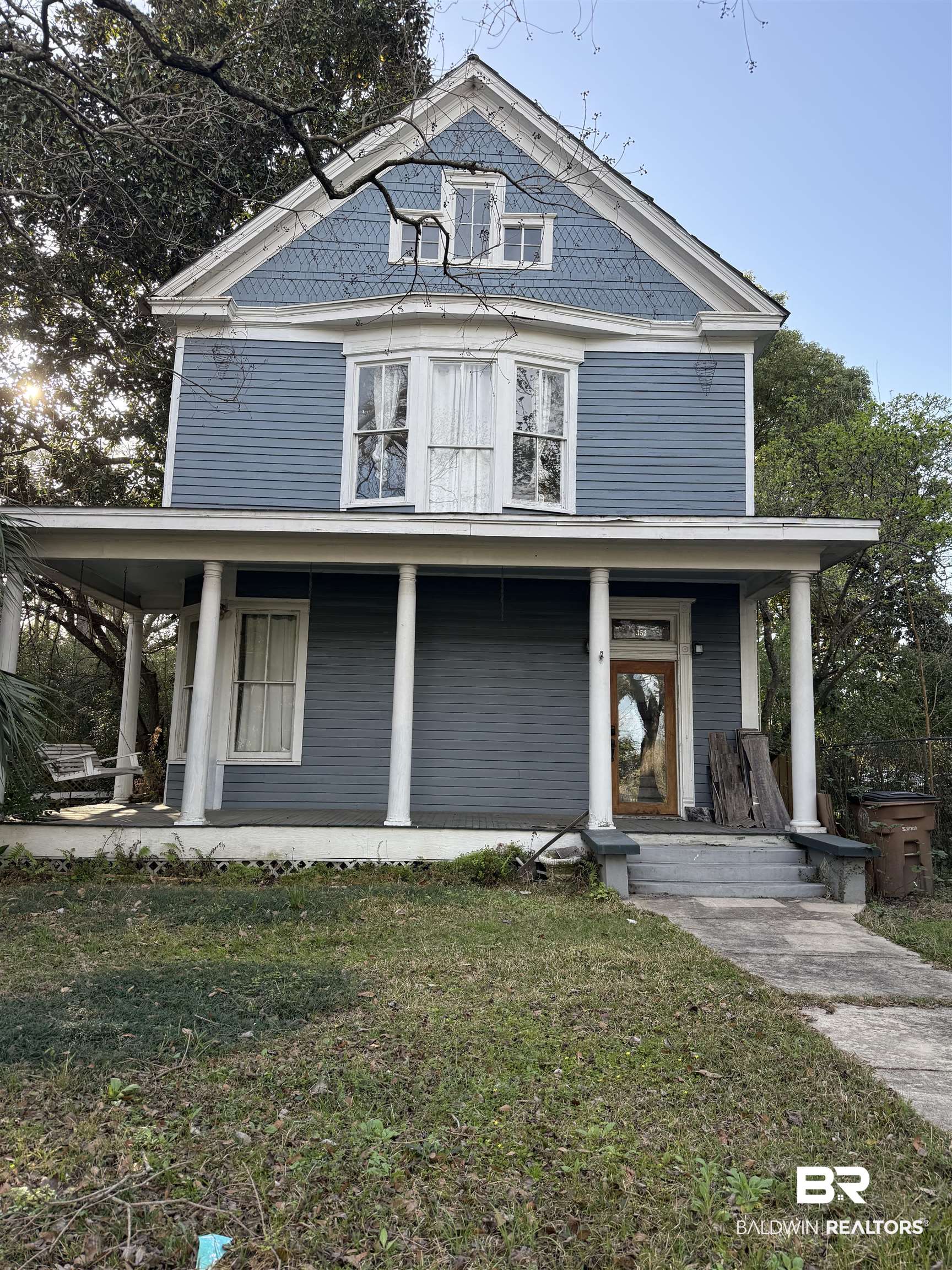 352 South Ann Street Mobile, AL 36604 - Photo 1 of 20 View of front of home with a front yard and a porch