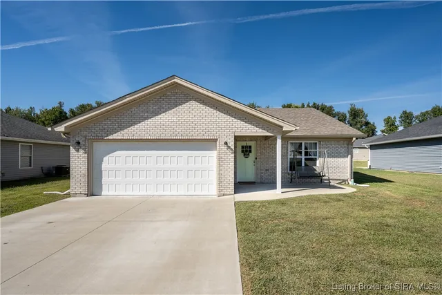 $252,900 | 103 Stoner Way, New Washington, IN 47162